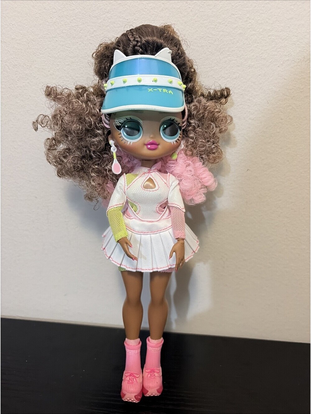 LOL Surprise OMG  Sports Fashion Doll  11” Court Cutie